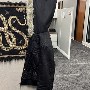 Black comfy billabong jacket - internal pocket